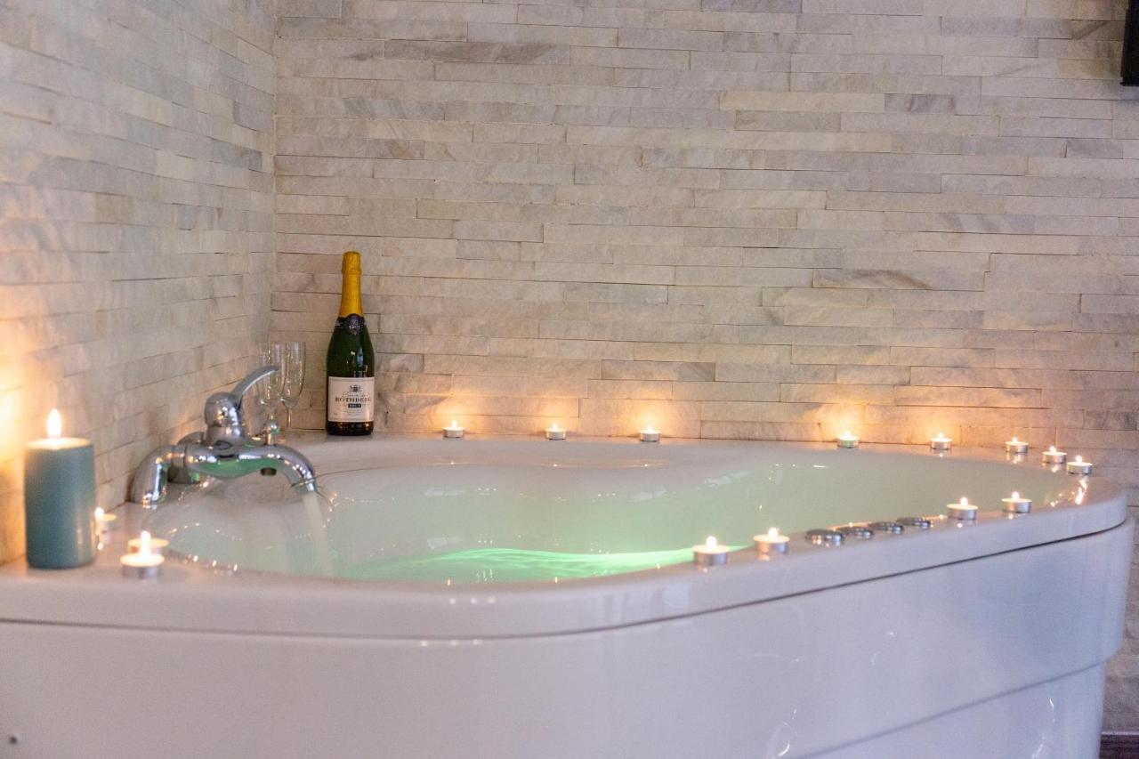 Spa Apartment Nalis Nis Bagian luar foto